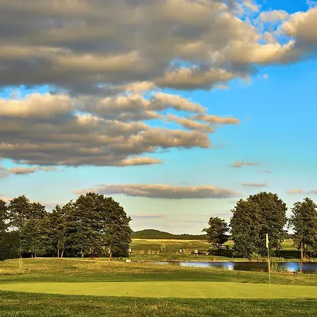 Отель Golf Ceska Lipa 4*