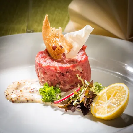 Golf Ceska Lipa Отель