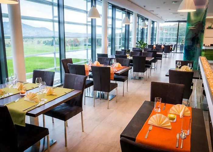 Hotel Golf Ceska Lipa 4*